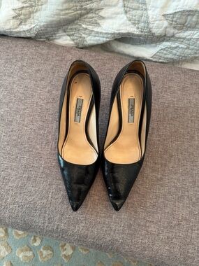 Prada saffiano pumps